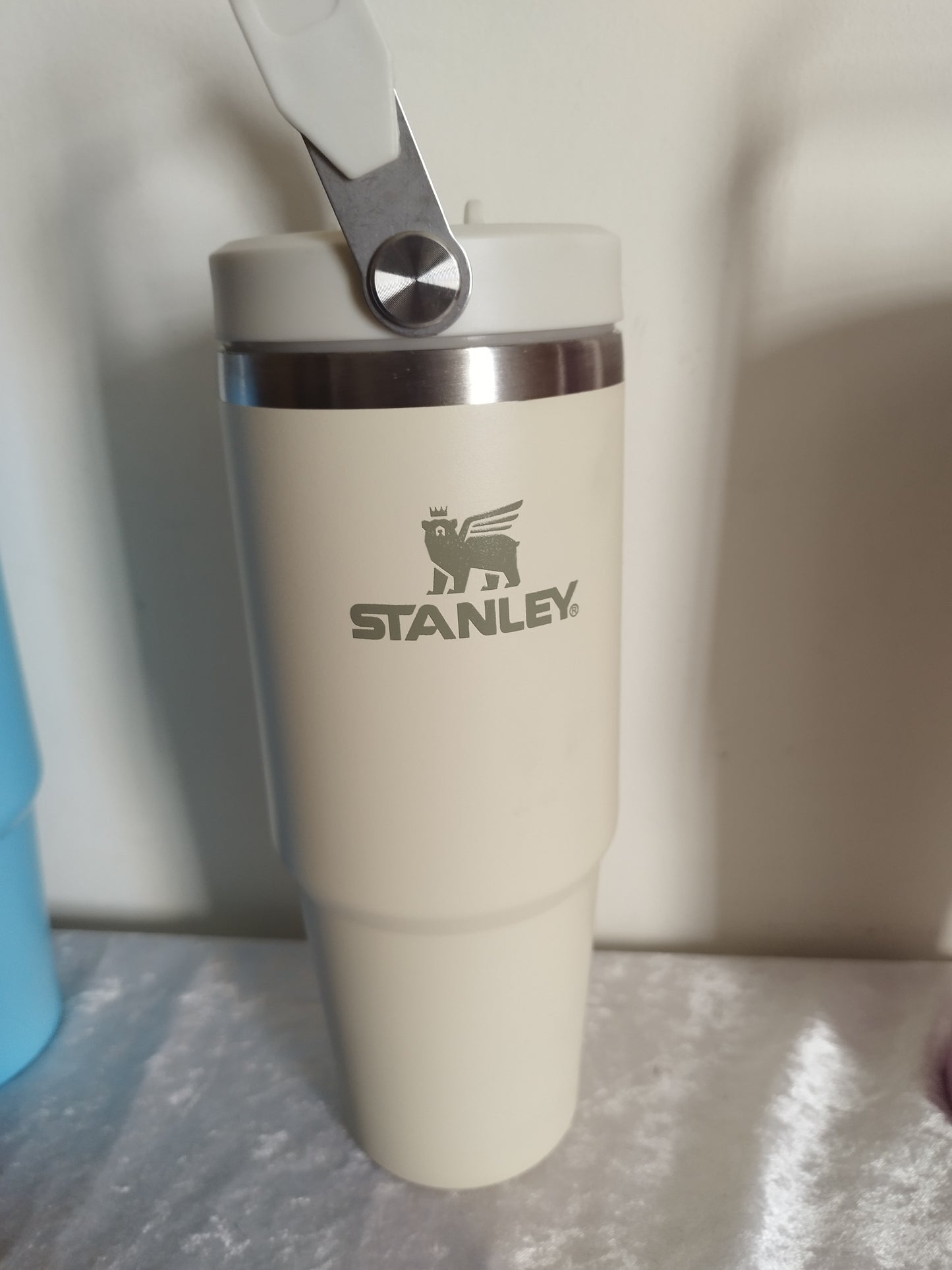 Termo Stanley 30 oz con agarradera (Stanley económico)